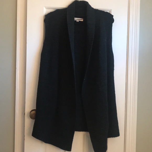 Loft dark green vest.  Only worn once. - Picture 1 of 3